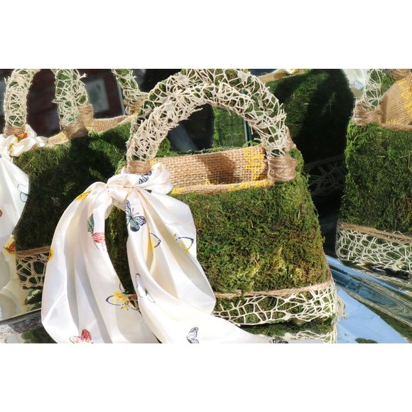 Handmade Moss Purse | Fully Lined | Functional | Spring Moss Bag | Easter Basket - Picture 2 of 15